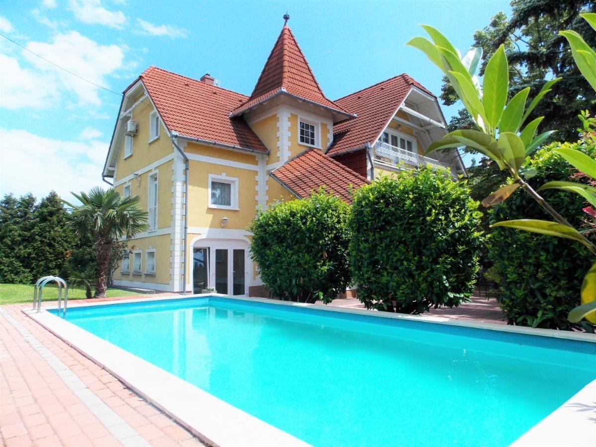 Eden Villa Apartmanhaz バラトンフレド エクステリア 写真